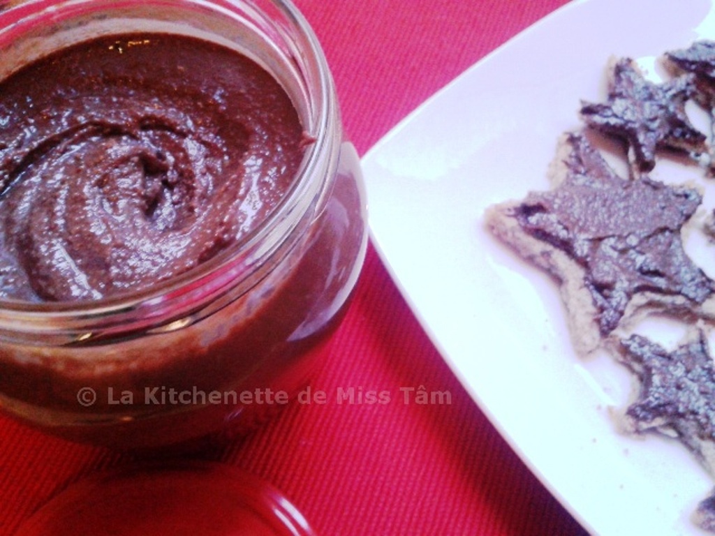 Pâte à tartiner aux noisettes { Nutella maison } : Il était une