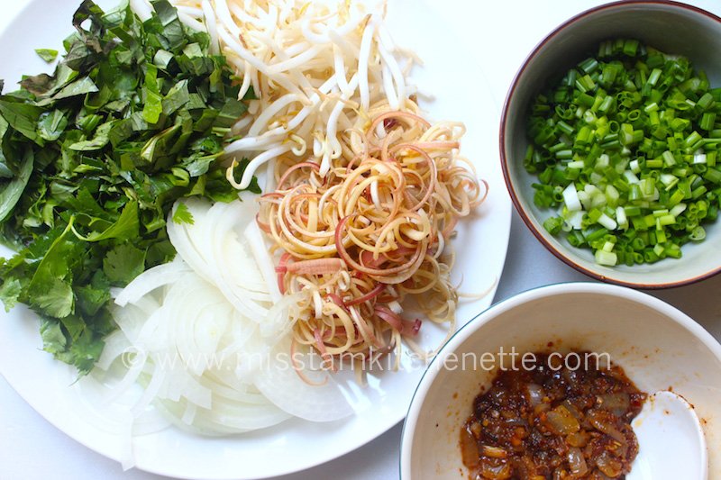 Bun bo Hue de La Kitchenette de Miss Tam 17 copie